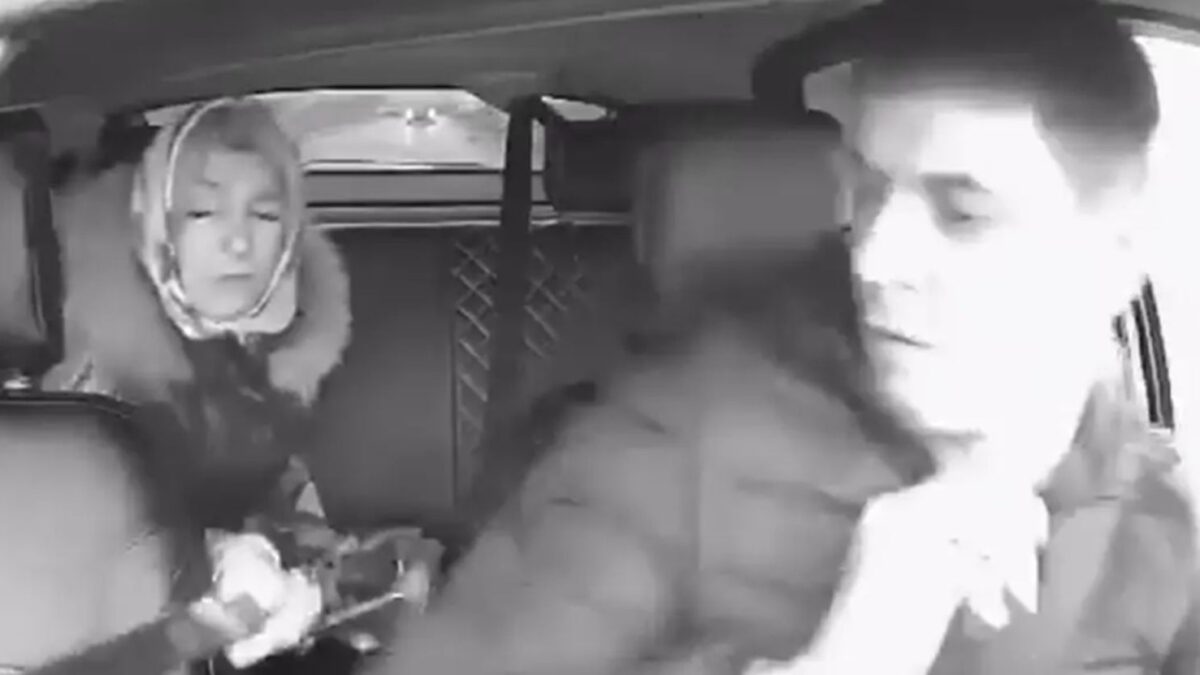 Γυναίκα έβγαλε ματσέτα σε ταξιτζή