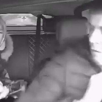 Γυναίκα έβγαλε ματσέτα σε ταξιτζή