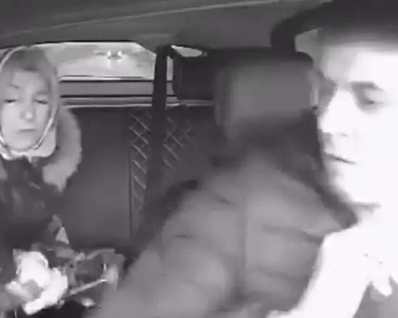 Ρωσία: Γυναίκα έβγαλε ματσέτα σε ταξιτζή γιατί δεν της άρεσε το τραγούδι που διάλεξε