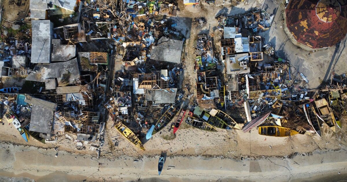UN: Over 4.8 million tons of debris left by Hurricane Melissa in western Jamaica