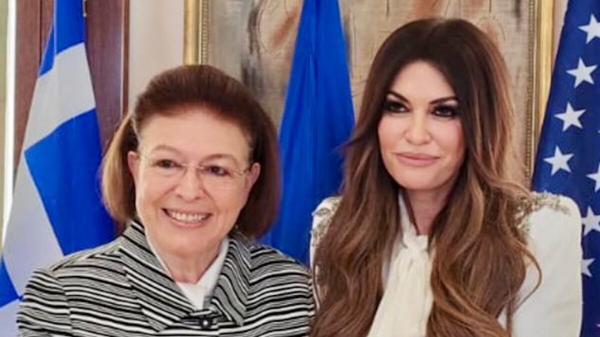 Λίνα Μενδώνη και Κίμπερλι Γκιλφόιλ