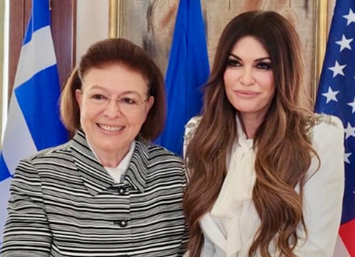 Λίνα Μενδώνη και Κίμπερλι Γκιλφόιλ