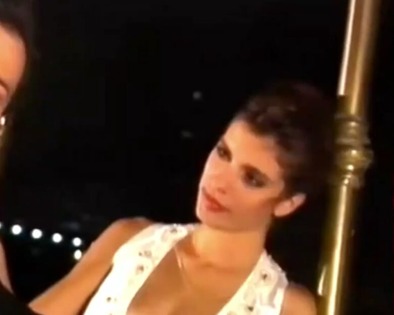 Η Ελένη Μενεγάκη μελαχρινή σε βίντεο κλιπ του Αντύπα – Ήταν μόλις 22 ετών και παντελώς άγνωστη