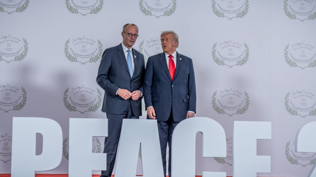 Φρίντριχ Μερτς και Ντόναλντ Τραμπ