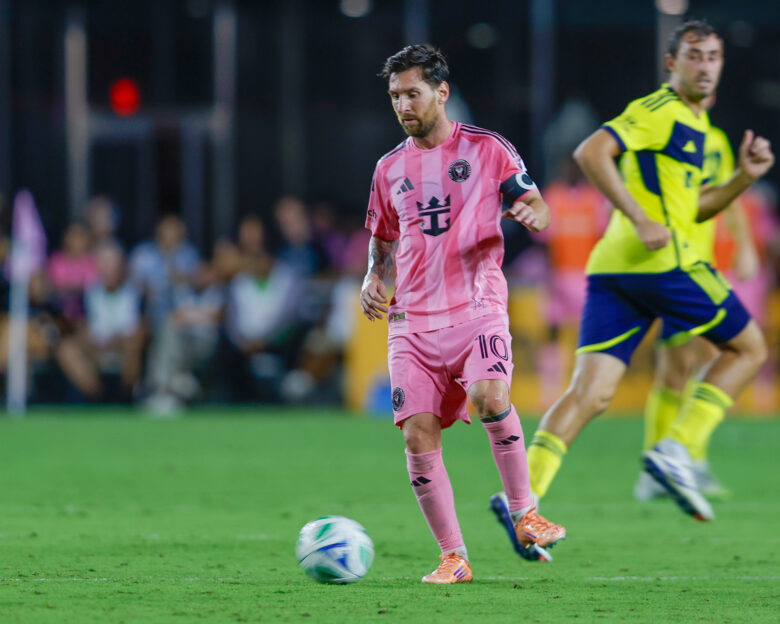 Οι Δημοκρατικοί απάντησαν με Μέσι στη συνάντηση του Ρονάλντο με τον Τραμπ