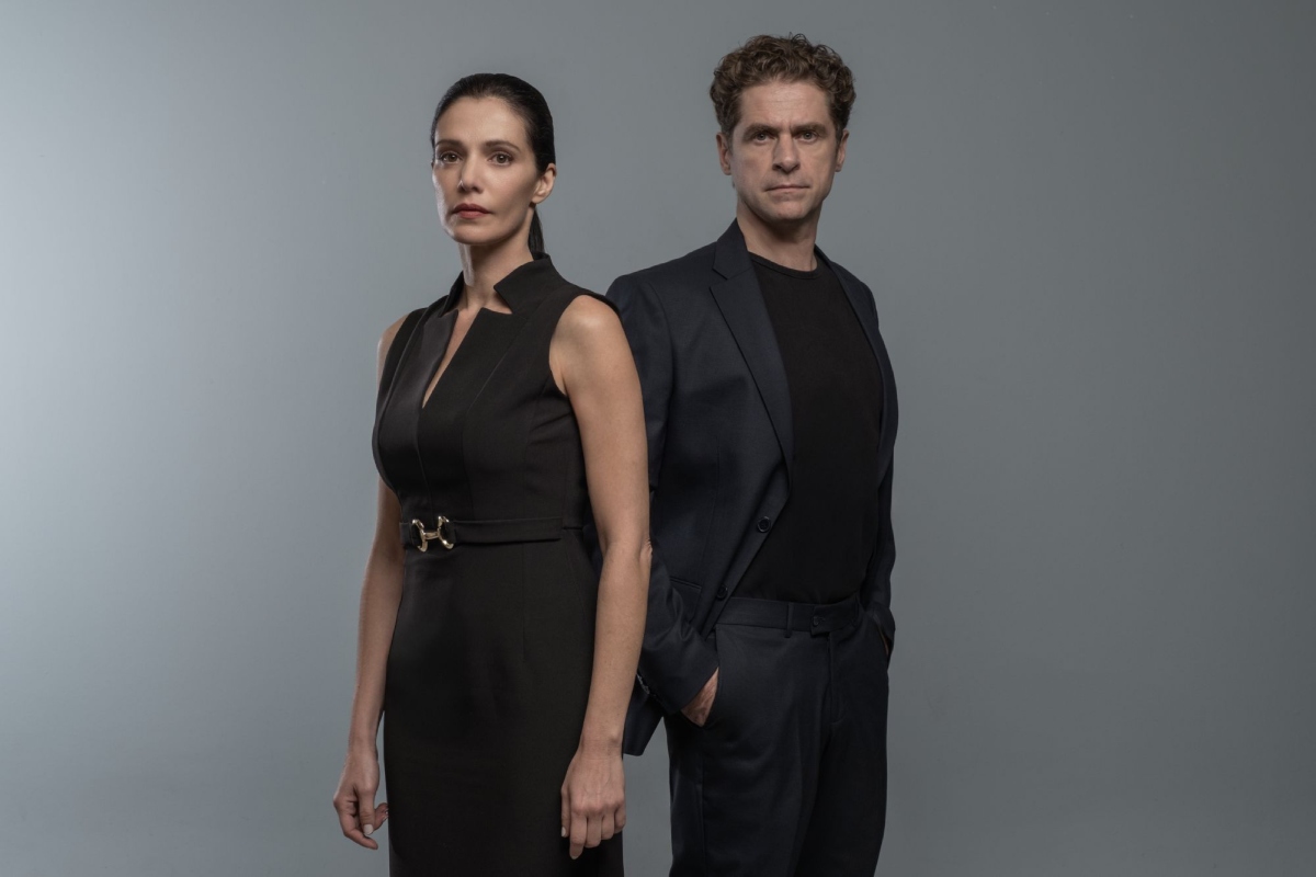 Οι δύο πρωταγωνιστές της σειράς