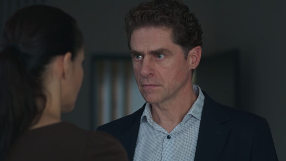 Μία νύχτα μόνο – επόμενα επεισόδια: Ο Οδυσσέας κάνει πρόταση στην Αρετή να φέρει το παιδί στο κτήμα