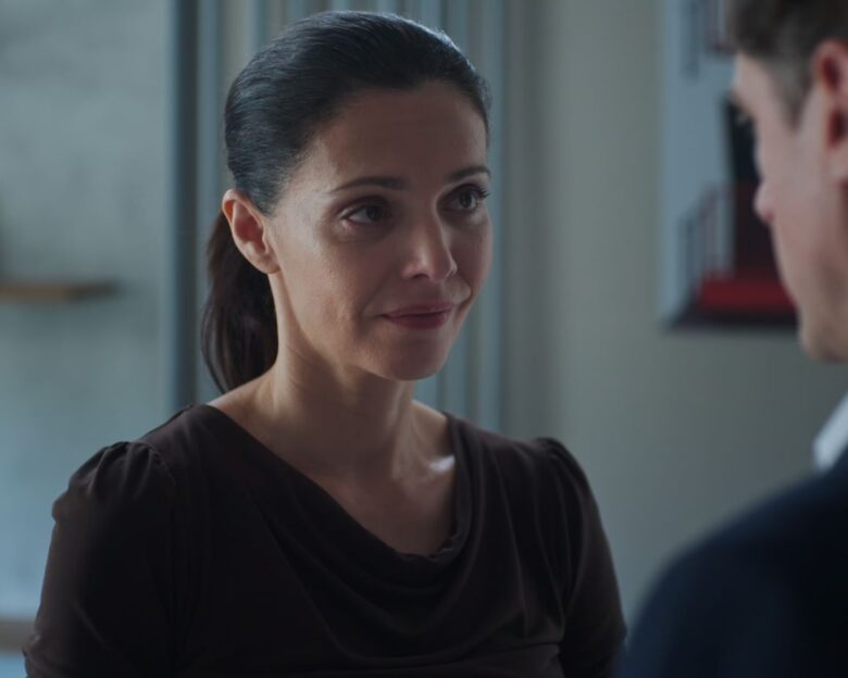 Μία νύχτα μόνο – επόμενα επεισόδια: Ο Οδυσσέας κάνει πρόταση στην Αρετή να φέρει το παιδί στο κτήμα