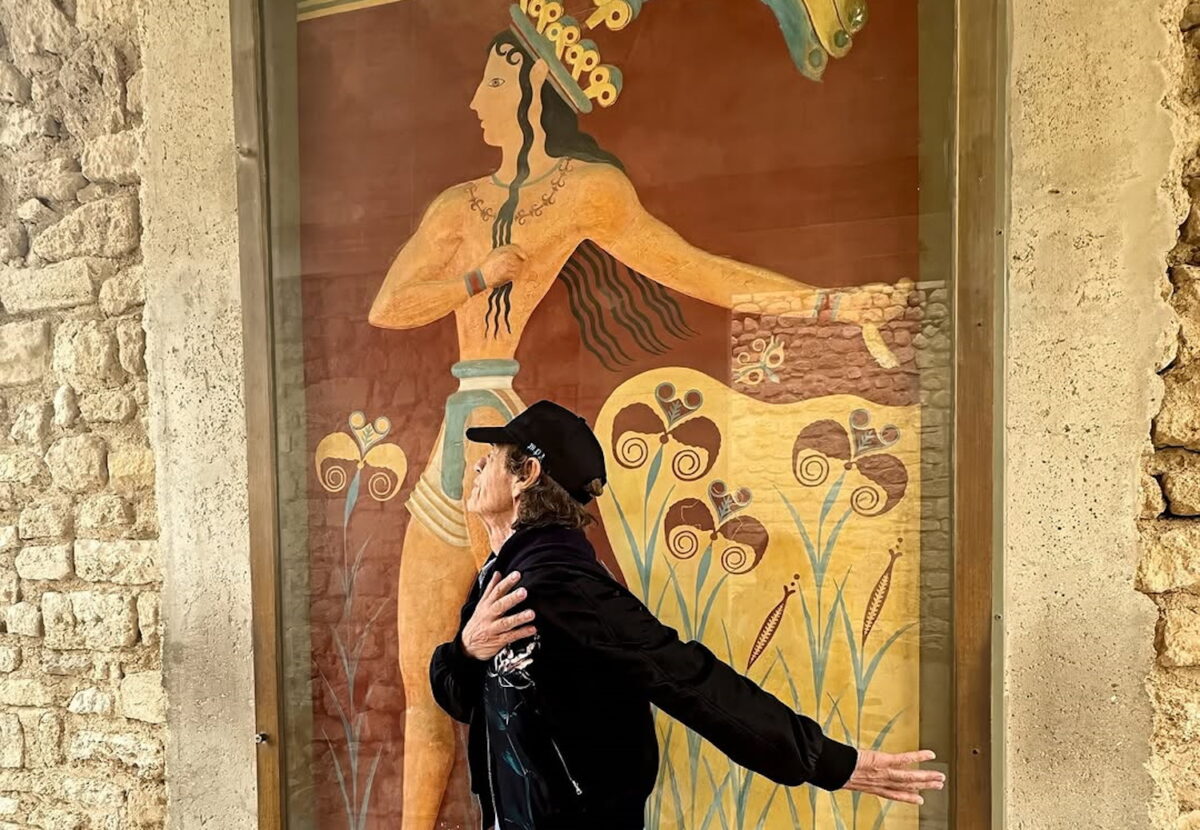 Ο Μικ Τζάγκερ στην Κνωσό