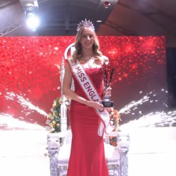 Η Grace Richardson είναι η πρώτη ανοιχτά ομοφυλόφιλη Μις Αγγλία