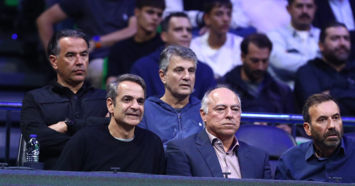Kyriakos Mitsotakis at Telecom Center Athens for Novak Djokovic’s match at the Hellenic Championship