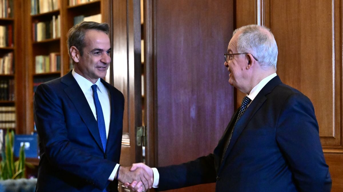 Ο Κυριάκος Μητσοτάκης και ο Κωνσταντίνος Τασούλας