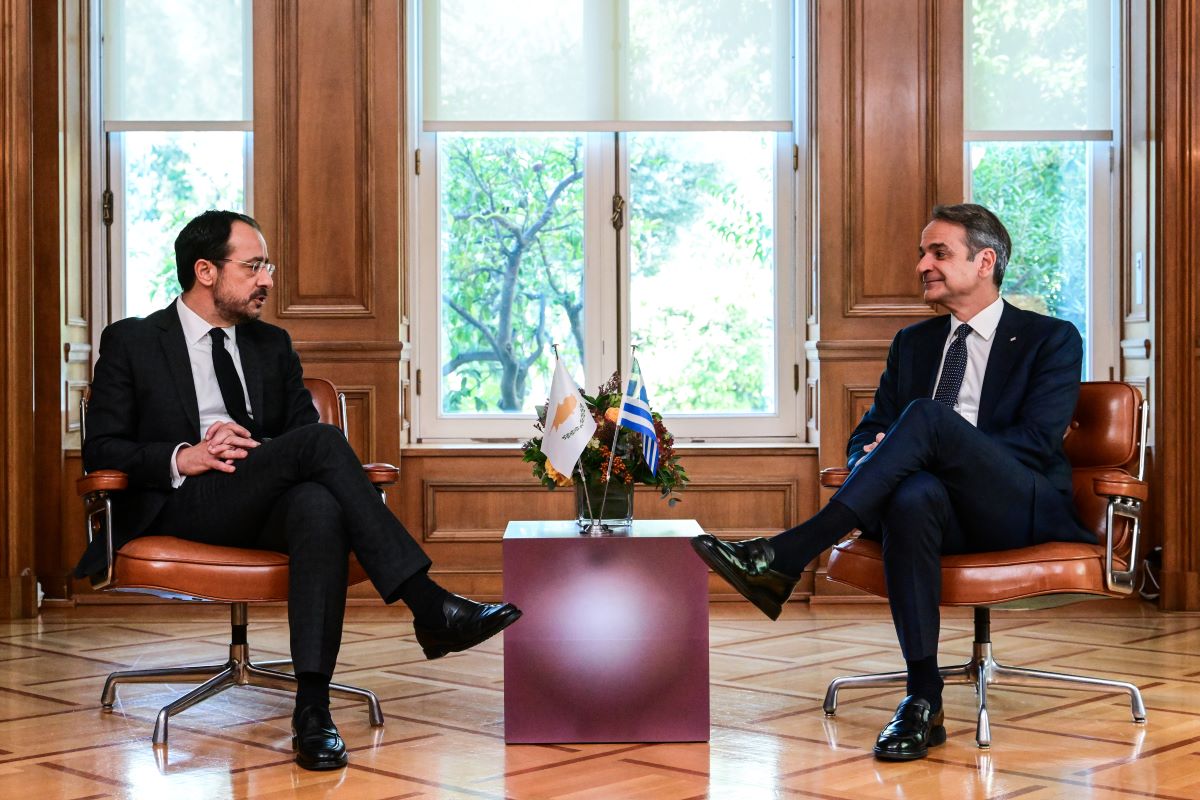 Συνάντηση Μητσοτάκη - Χριστοδουλίδη