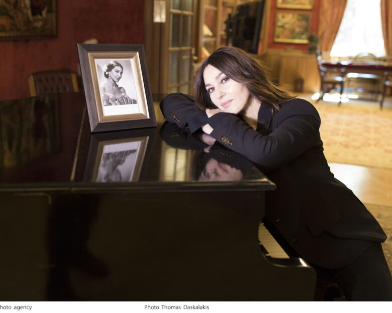 Η Μόνικα Μπελούτσι έρχεται ξανά στην Ελλάδα: Τον Δεκέμβριο στο Θέατρο Παλλάς για μία «συνάντηση» με τη Μαρία Κάλλας