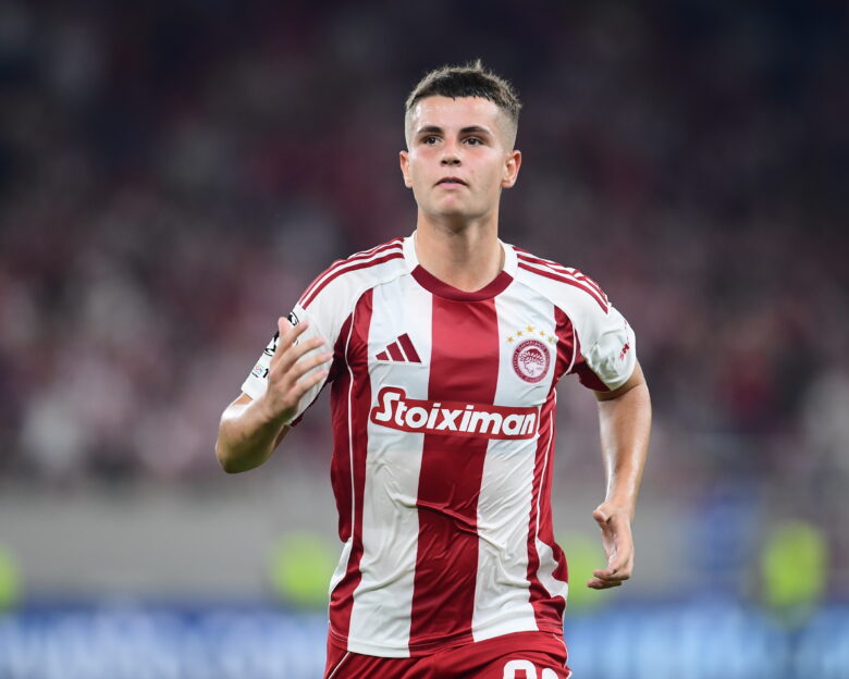 Ολυμπιακός: Ο Χρήστος Μουζακίτης εξετάζεται από τη Νάπολι