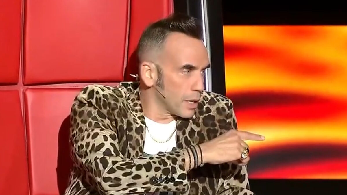 The Voice: Το on air παράπονο του Μουζουράκη στον Καπουτζίδη – Για εμάς ένα ρολάκι; Ένα πέρασμα από τις «Σέρρες», κάτι