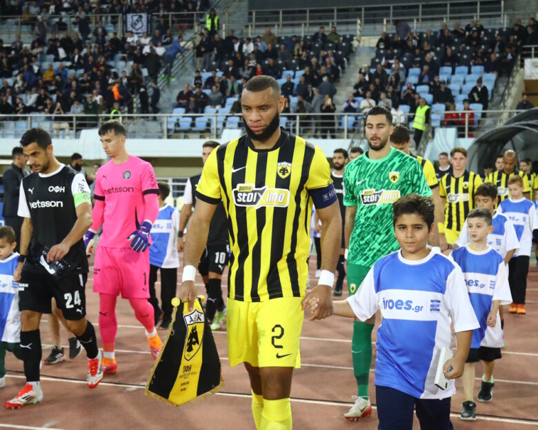 Μουκουντί για το «διπλό» της ΑΕΚ: «Δεν είναι εύκολο να έχεις υπομονή όταν σου ακυρώνονται δύο γκολ»