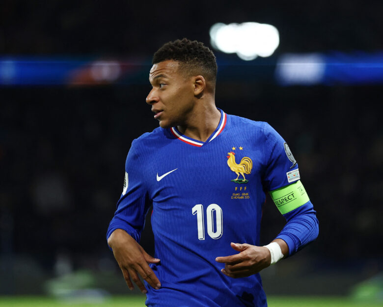 Ο Κιλιάν Εμπαπέ τραυματίστηκε και χάνει τον αγώνα της Γαλλίας με το Αζερμπαϊτζάν