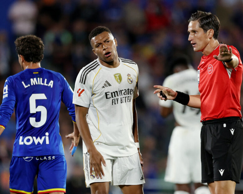 Οι διαιτητές των αγώνων του Παναθηναϊκού, του ΠΑΟΚ και της ΑΕΚ στο Europa και το Conference League