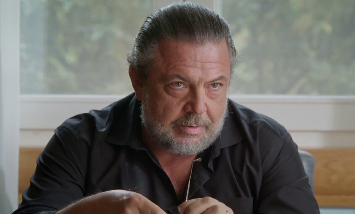 Στάθης Σταμουλακάτος