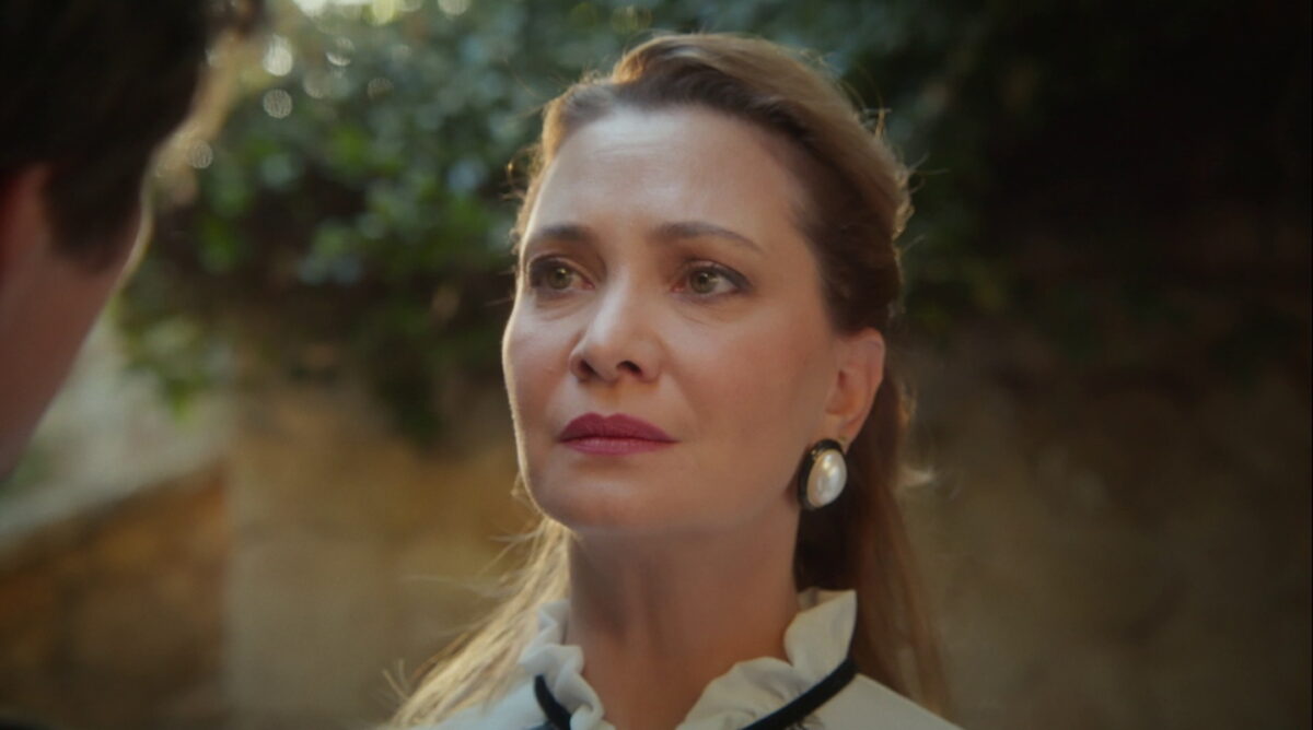 Στεφανί Καπετανίδη