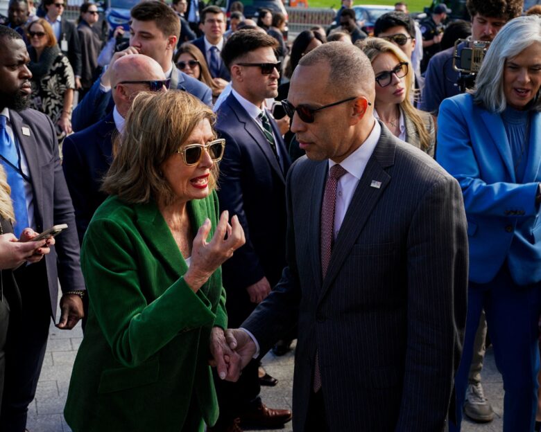 Τέλος εποχής για τη Νάνσι Πελόζι – Δεν θα διεκδικήσει νέα θητεία στο Κογκρέσο