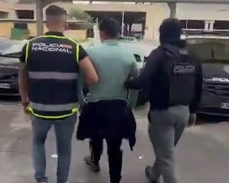 Συνελήφθη ο Πίπο» Τσαβαρία ο μεγαλύτερος ναρκοβαρόνος του Ισημερινού, που είχε σκηνοθετήσει τον θάνατό του