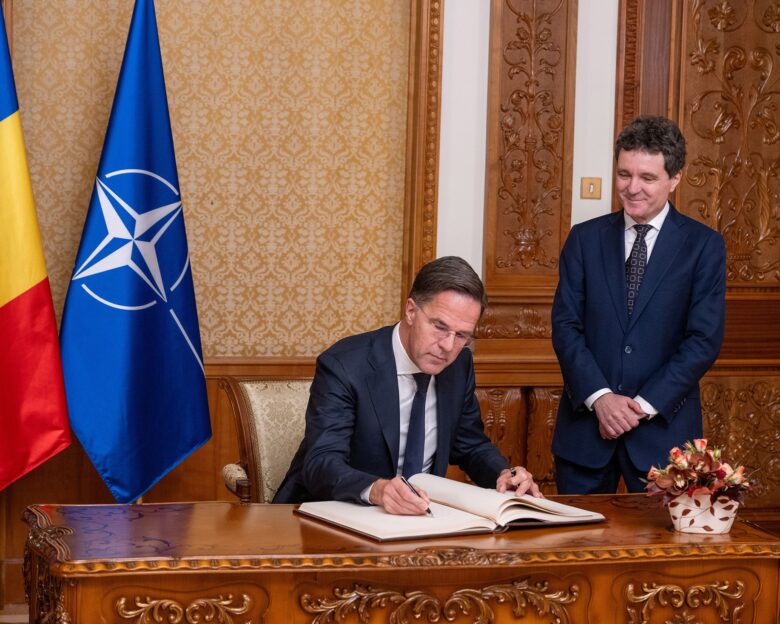 Ρουμανικό «κλειδί» για νέα έκρηξη των εξοπλιστικών δαπανών και της παρουσίας Ευρωπαίων οπλιτών στην ανατολική πτέρυγα