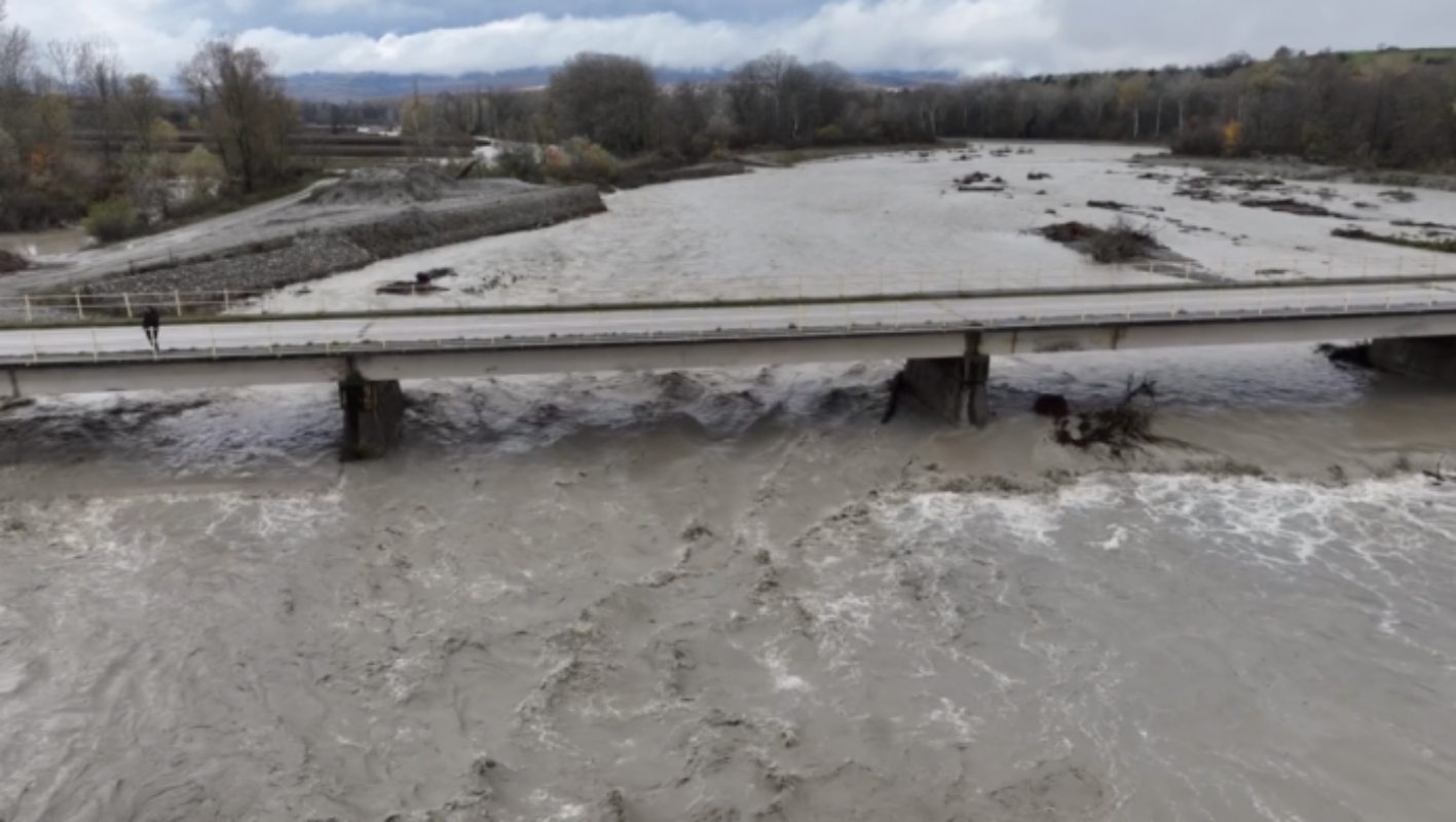 Πλημμυρισμένες εκτάσεις στην Καστοριά