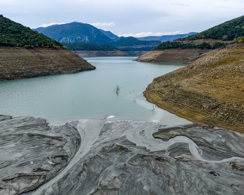 Σε κατάσταση κόκκινου συναγερμού για τη λειψυδρία μπαίνουν τρεις περιοχές: Πρώτα Πάτμος και Λέρος – Θα ακολουθήσει η Αττική
