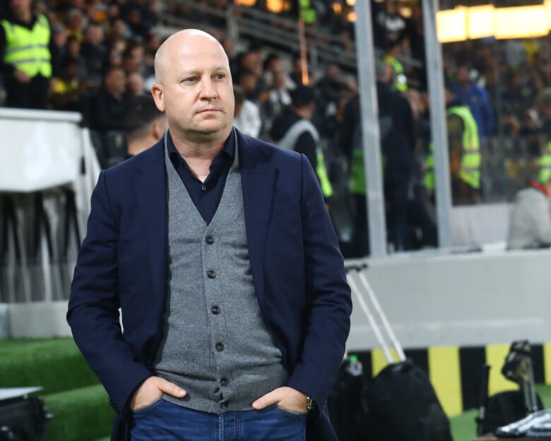 Ξέσπασμα Νίκολιτς: Κάθε δύο λεπτά σταματούσαν το παιχνίδι, κάποιους τους το επέτρεψε εν έτει 2025