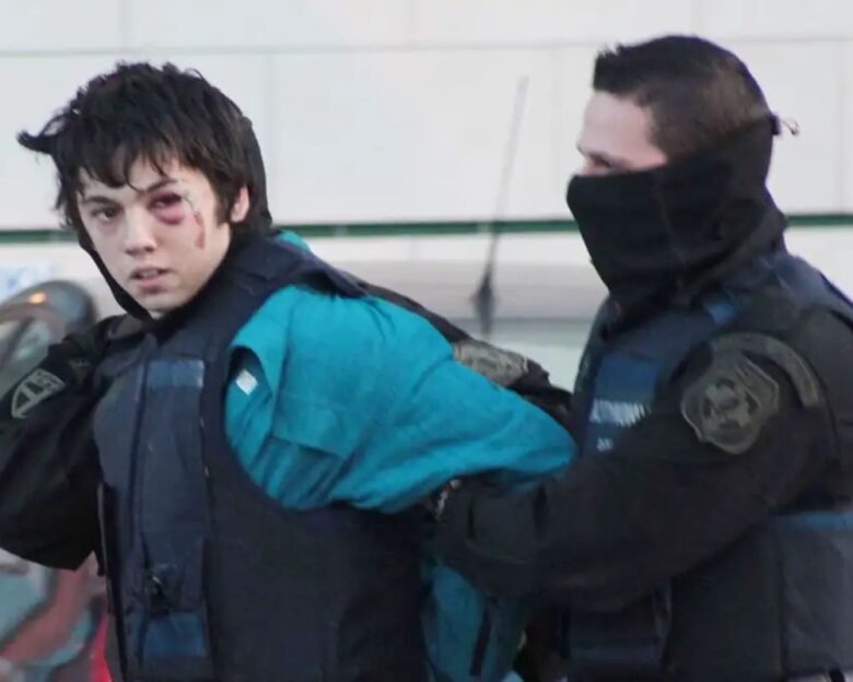 Στη φυλακή ο Νίκος Ρωμανός για ακόμη 6 μήνες: Παράταση στην κράτησή του για την έκρηξη στη γιάφκα στους Αμπελόκηπους