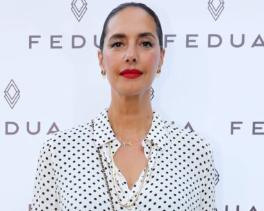 Νόνη Δούνια