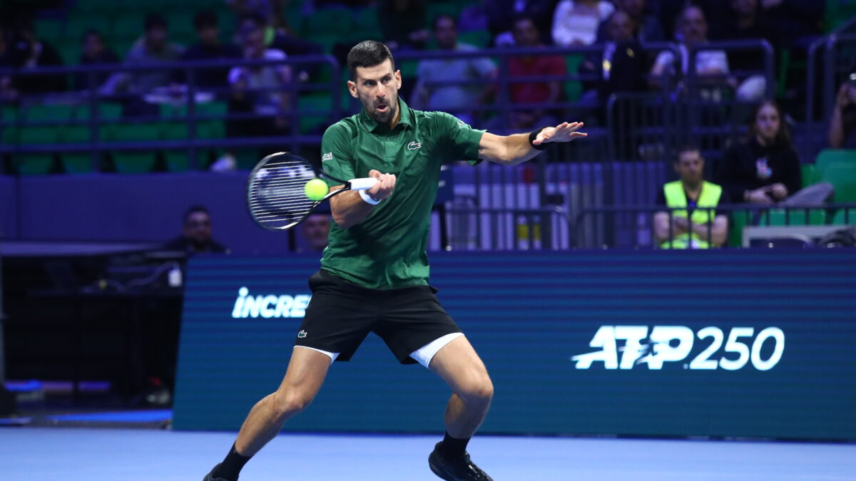 Ο Νόβακ Τζόκοβιτς σε αγώνα του Hellenic Championship (ΜΑΡΚΟΣ ΧΟΥΖΟΥΡΗΣ