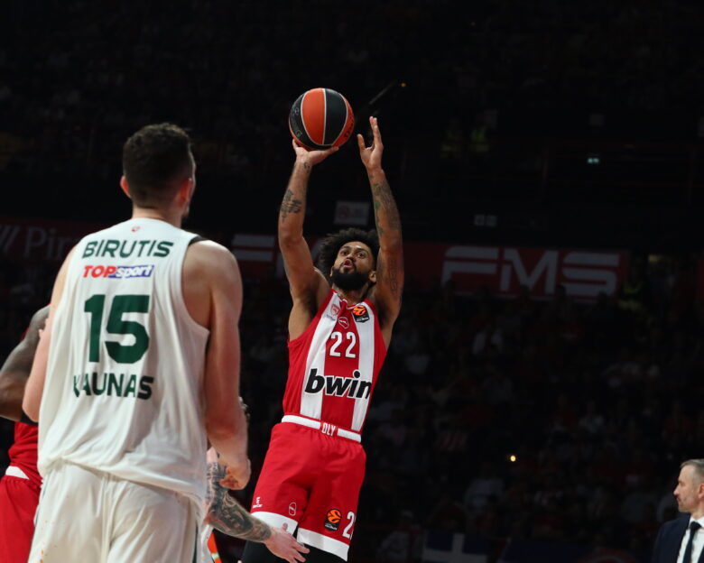 Ολυμπιακός – Ζαλγκίρις Κάουνας 95-78: Πύρρειος νίκη για τους ερυθρόλευκους μέσα στο ΣΕΦ για τη Euroleague