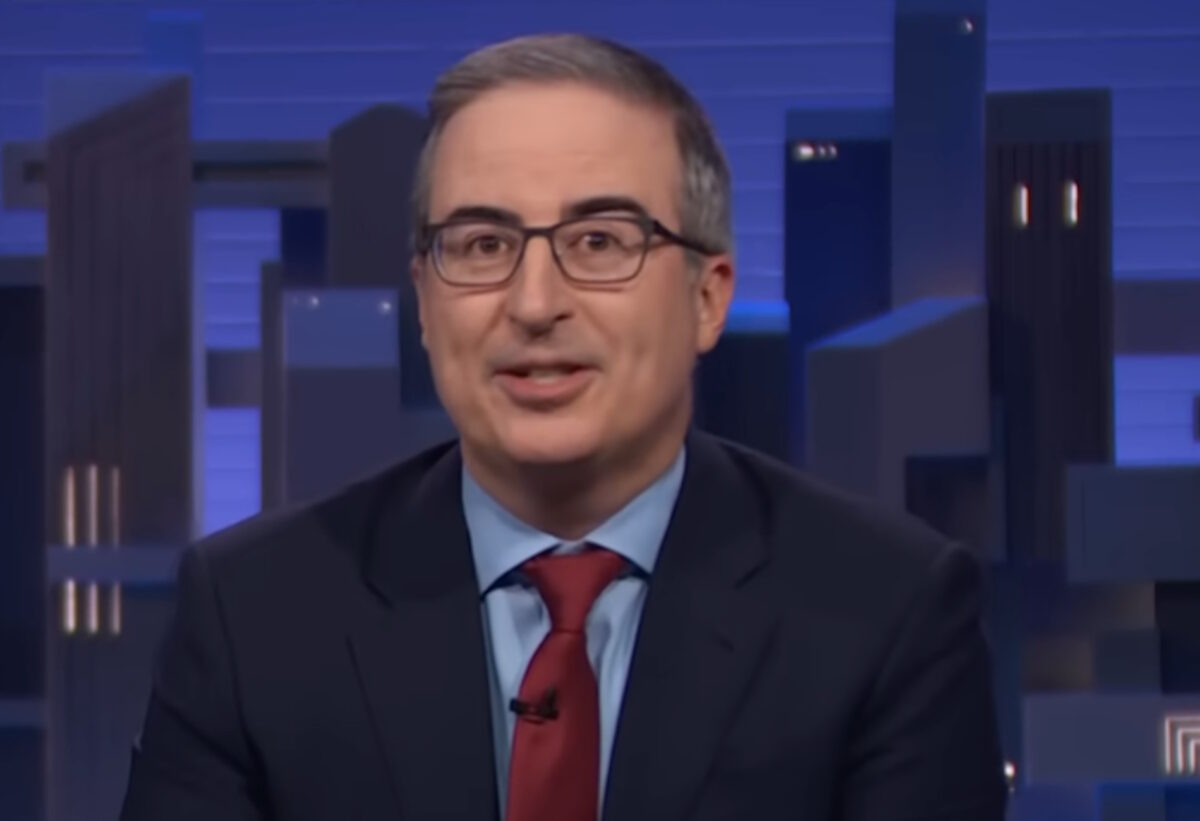 Τζον Όλιβερ