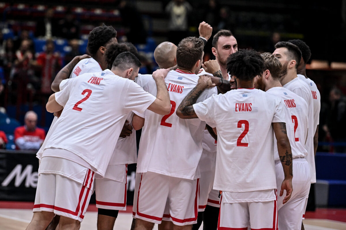 Οι παίκτες του Ολυμπιακού κόντρα στην Αρμάνι (EUROKINISSI)