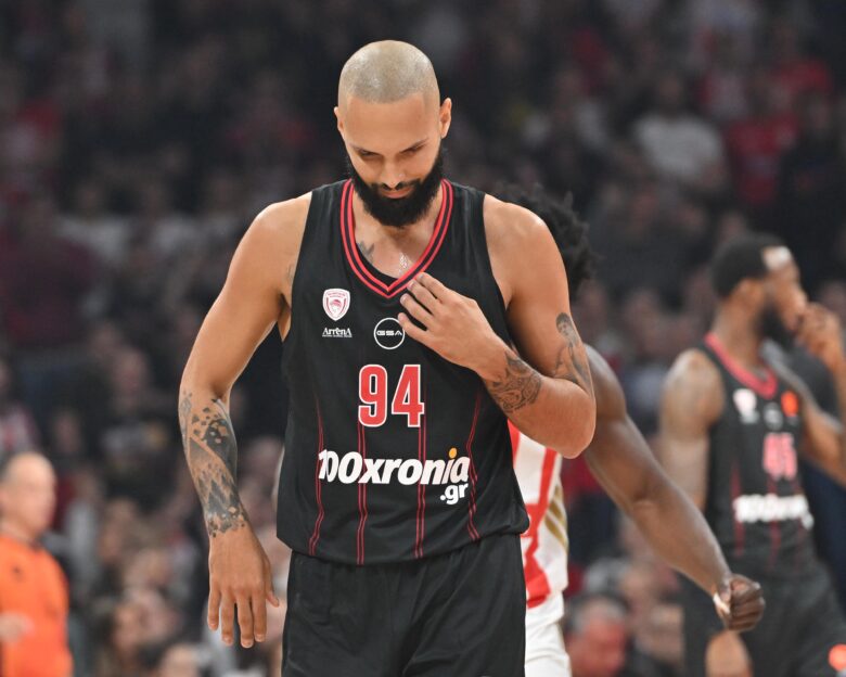 Ερυθρός Αστέρας – Ολυμπιακός 91-80: Κατέρρευσε στο τέταρτο δεκάλεπτο και ηττήθηκε στο Βελιγράδι