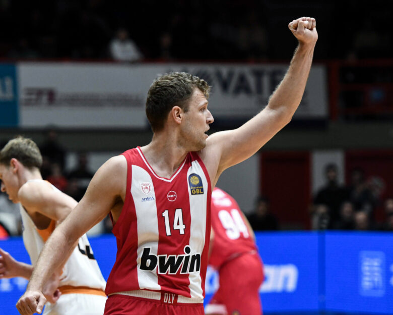 Προμηθέας Πάτρας – Ολυμπιακός 64-88: Εύκολη νίκη για τους Πειραιώτες στην GBL