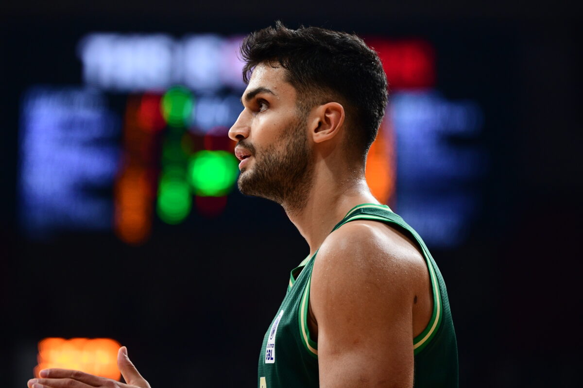 Ο Γιούρτσεβεν σε αγώνα του Παναθηναϊκού (KLODIAN LATO