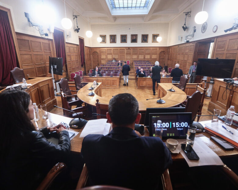 Μακάριος Λαζαρίδης στην Εξεταστική για τον ΟΠΕΚΕΠΕ: Καταθέτω μήνυση κατά της διευθύντριας Τύπου του γραφείου του ΠΑΣΟΚ