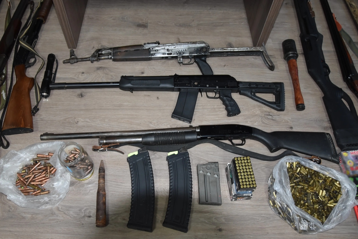 Οπλα στο Ρέθυμνο