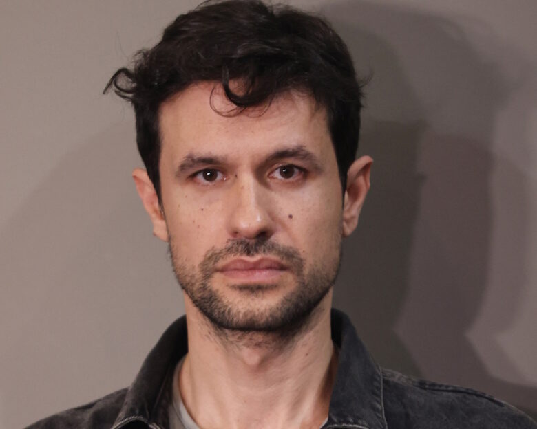 Ορφέας Αυγουστίδης: «Τα παιδιά δεν κάνουν αυτό που τους λέμε, αλλά αυτό που βλέπουν ότι κάνουμε»