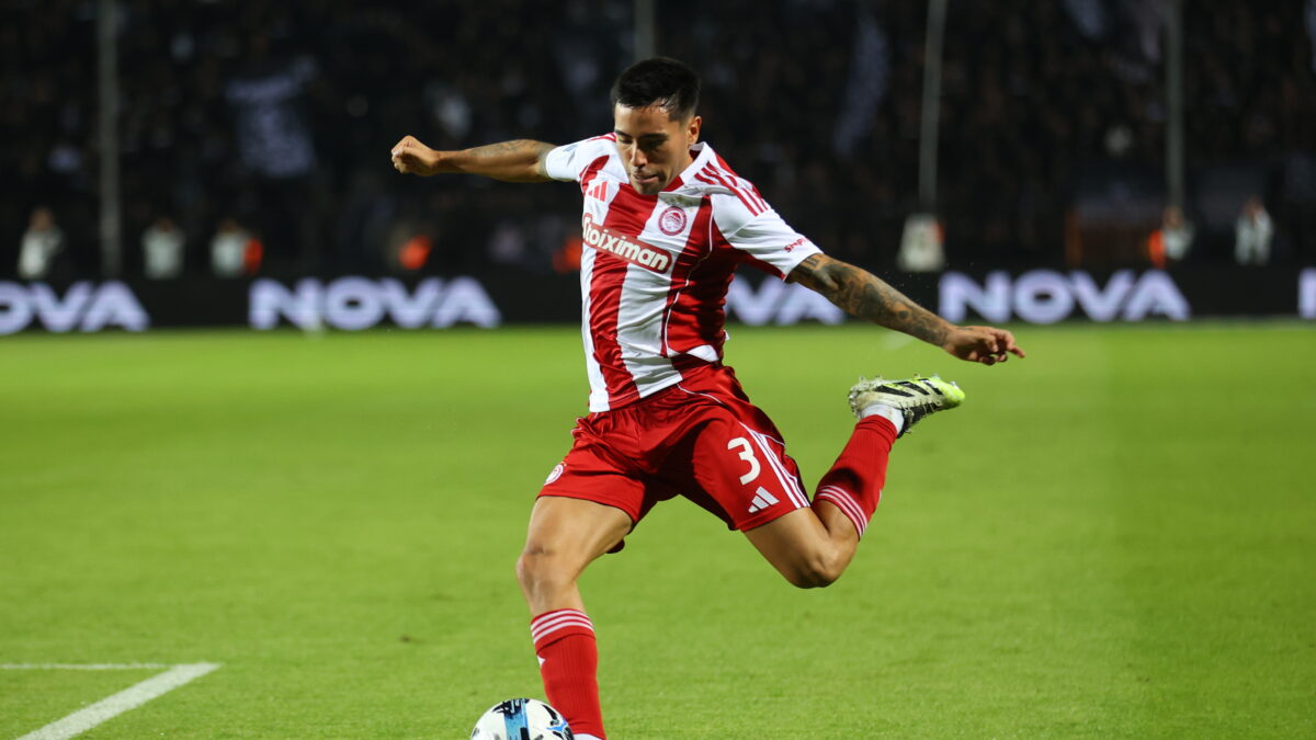 Ο Ορτέγκα σε αγώνα του Ολυμπιακού