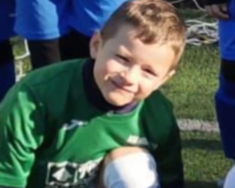 Ιταλία: Τα λόγια του 9χρονου  που δολοφονήθηκε με κουζινομάχαιρο από τη μητέρα του στην Ιταλία – «Δεν θέλω να μένω μόνος με τη μαμά»