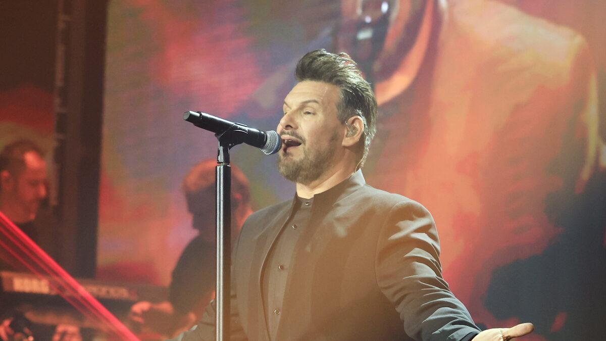 Πάνος Κιάμος