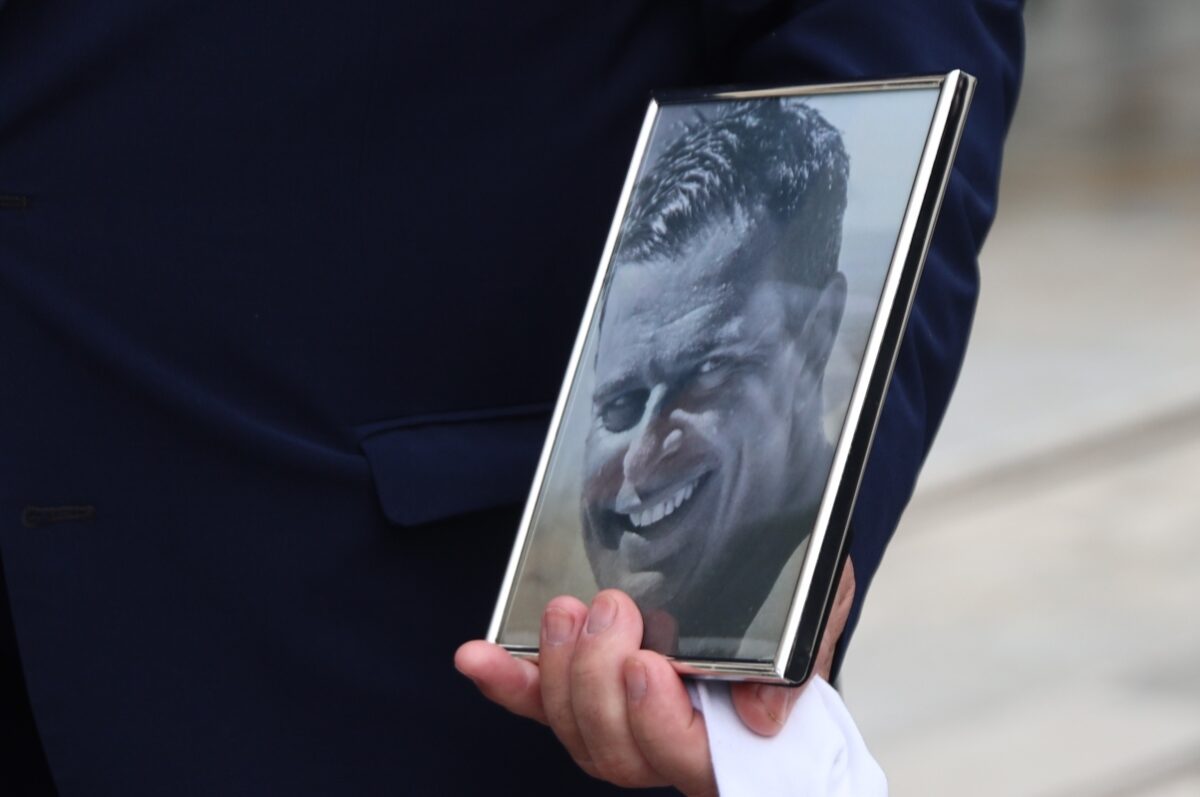 Κηδεία Μαρινόπουλου