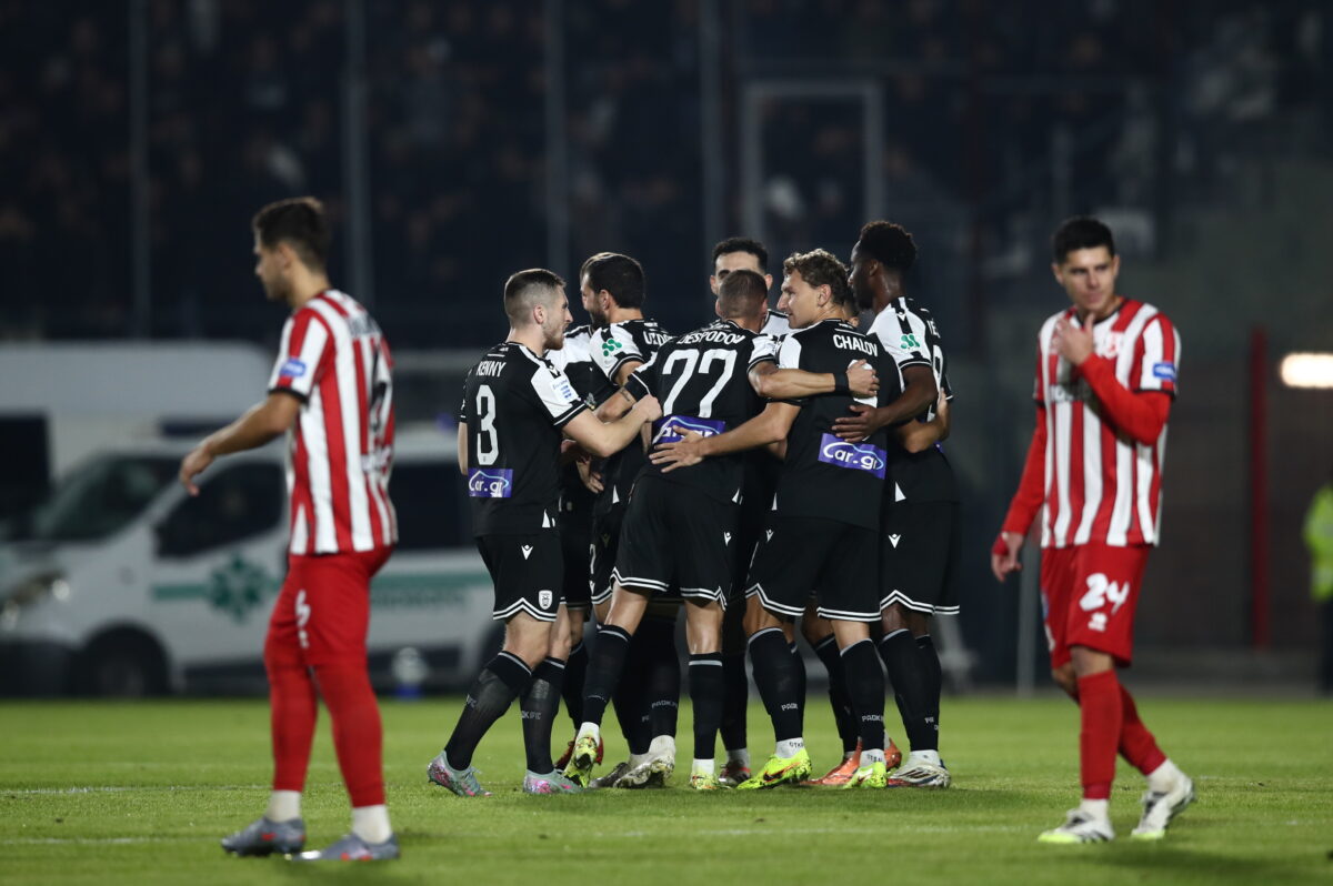 Οι παίκτες του ΠΑΟΚ πανηγυρίζουν στις Σέρρες (ΝΑΣΟΣ ΣΙΜΟΠΟΥΛΟΣ