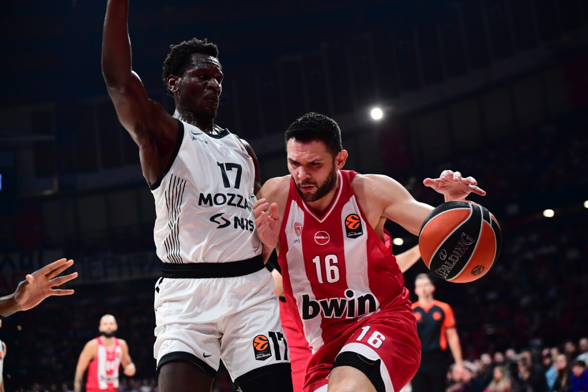 Ο Παπανικολάου κόντρα στην Παρτιζάν (KLODIAN LATO