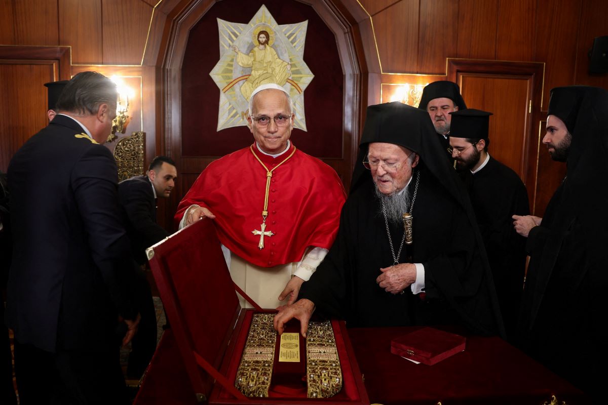 Ο Πάπας Λέων ΙΔ΄και ο Οικουμενικός Πατριάρχης Βαρθολομαίος